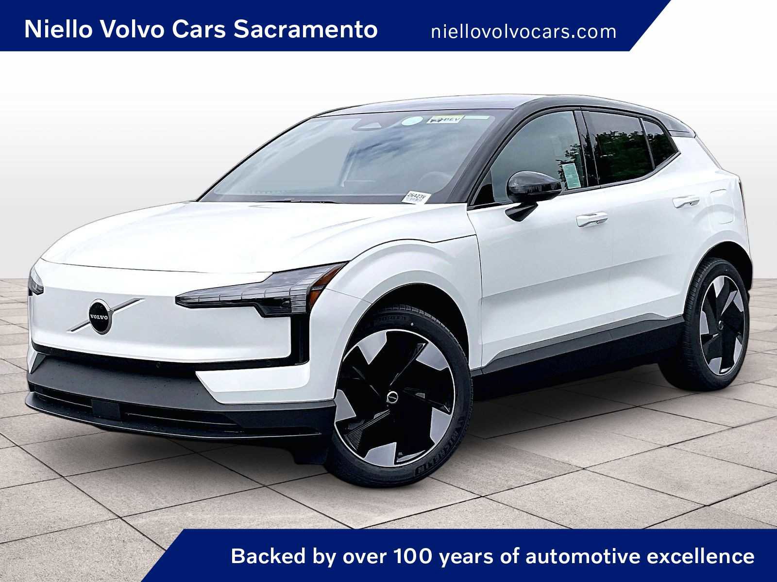 New 2026 Volvo EX30 Plus w/ Protection Package