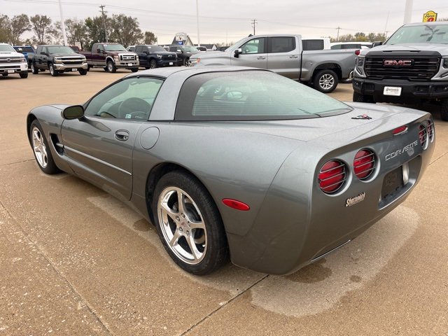 Used 2004 Chevrolet Corvette Coupe w/ Roof Package image 6