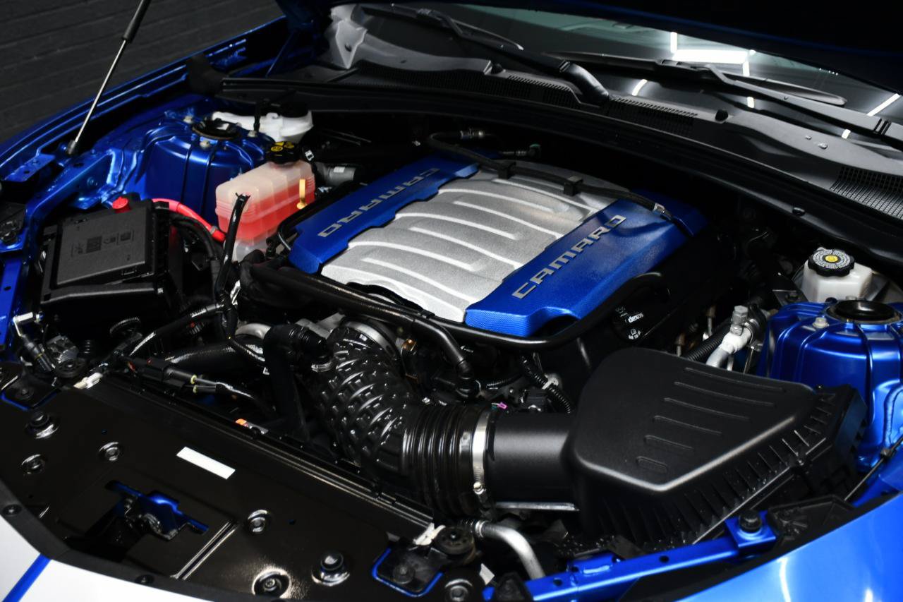 Used 2017 Chevrolet Camaro SS w/ LPO, Ground Effects Package RWD image 17