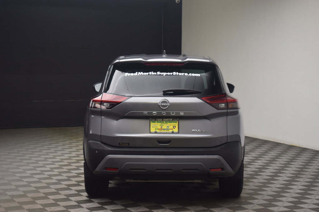 Used 2023 Nissan Rogue SV AWD/4WD image 7