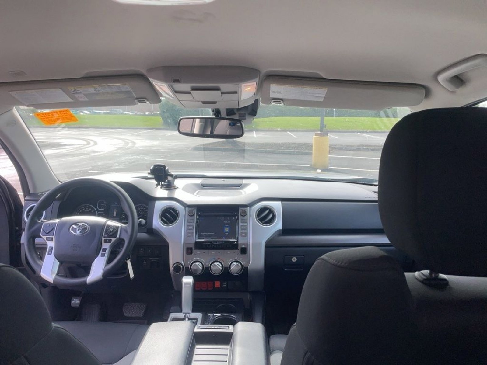 Used 2019 Toyota Tundra SR5 w/ TRD Off Road Package image 19