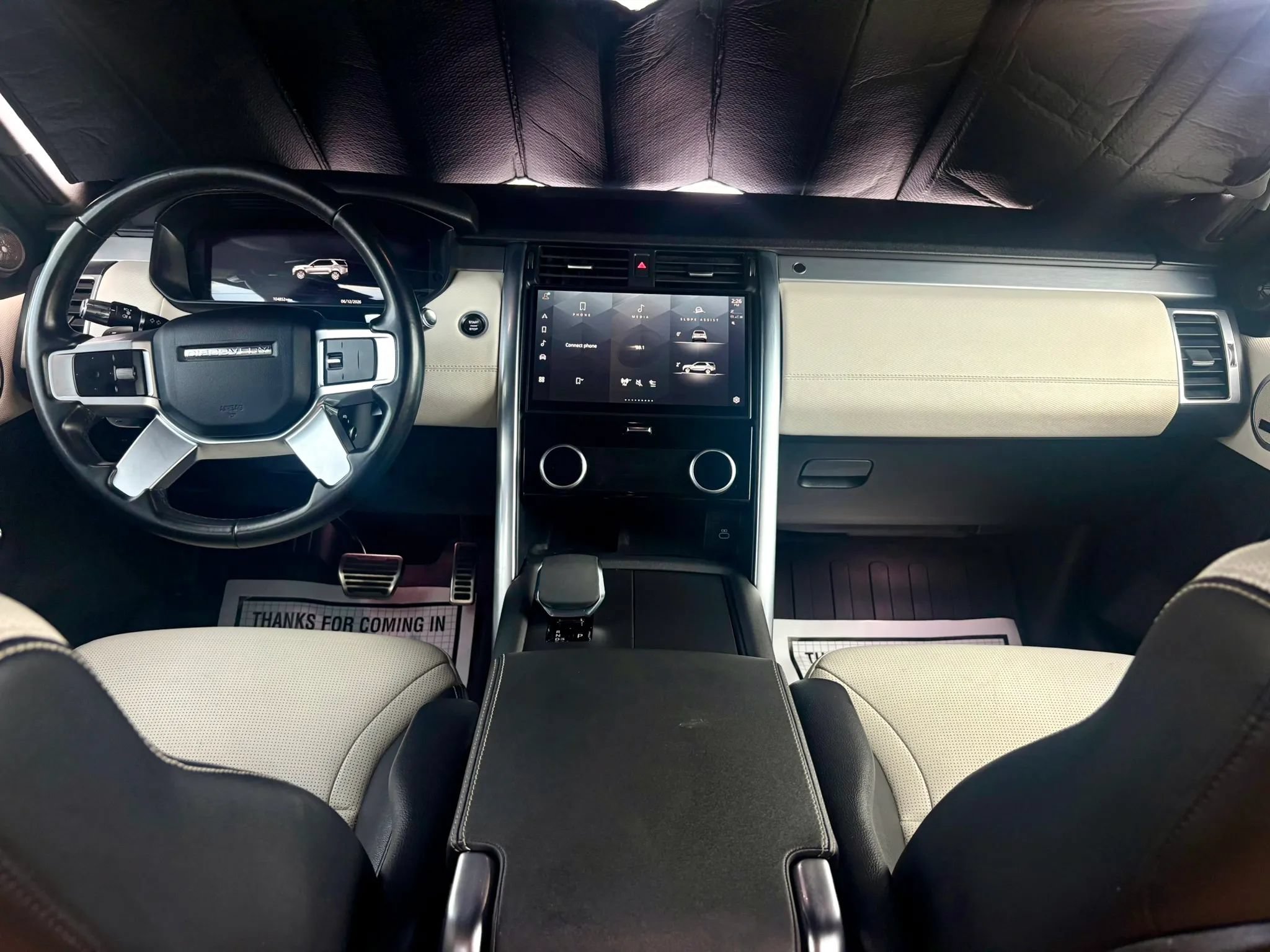 Used 2022 Land Rover Discovery S R-Dynamic AWD/4WD image 33