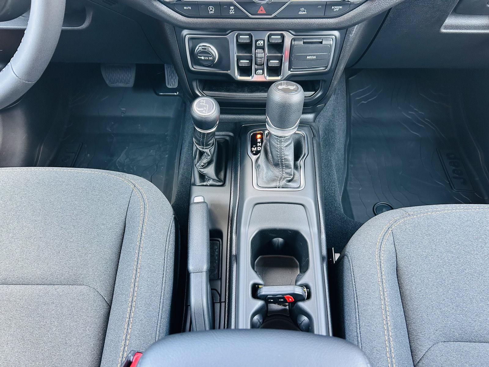 New 2026 Jeep Wrangler Unlimited Sport AWD/4WD image 19