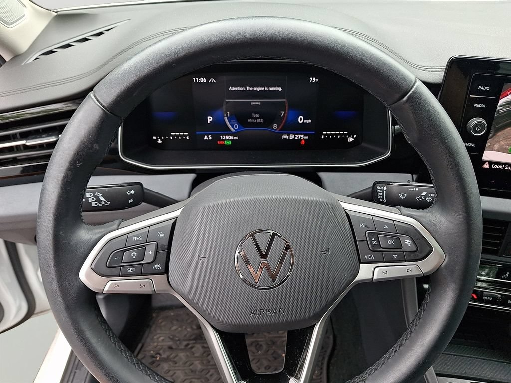 Used 2025 Volkswagen Jetta SE FWD image 21