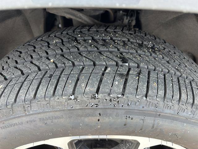 Used 2022 Chevrolet Suburban RST w/ Luxury Package image 10