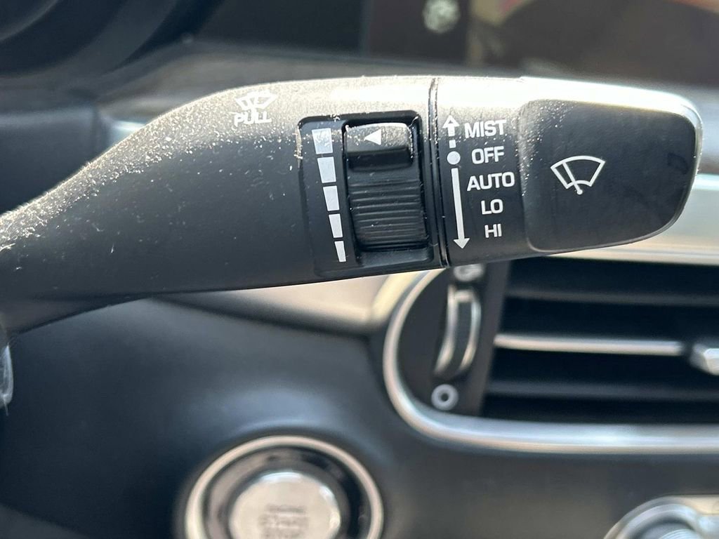 Used 2021 Genesis G90 3.3T Premium image 35