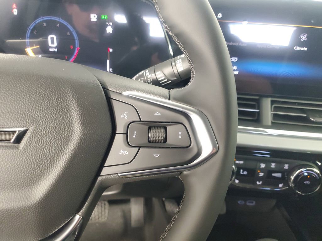 New 2026 Chevrolet Trax LT w/ Midnight Edition image 24