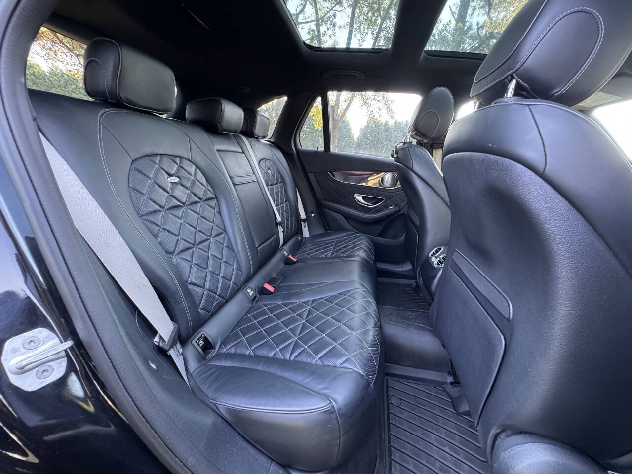 Used 2016 Mercedes-Benz GLC 300 4MATIC image 19
