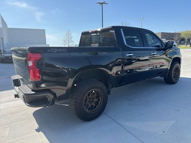 Used 2020 Chevrolet Silverado 1500 High Country w/ Technology Package image 2