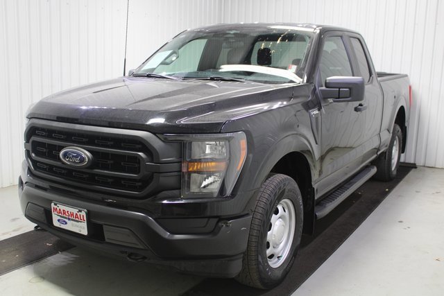Used 2023 Ford F150 XL w/ Trailer Tow Package image 3