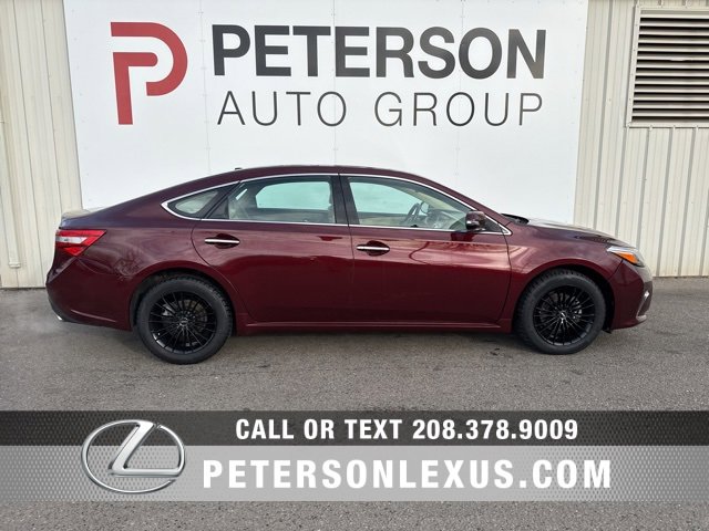 Used 2017 Toyota Avalon Touring w/ Preferred Accessory Package image 2