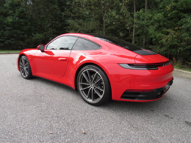Certified 2024 Porsche 911 Carrera 4 AWD/4WD image 3
