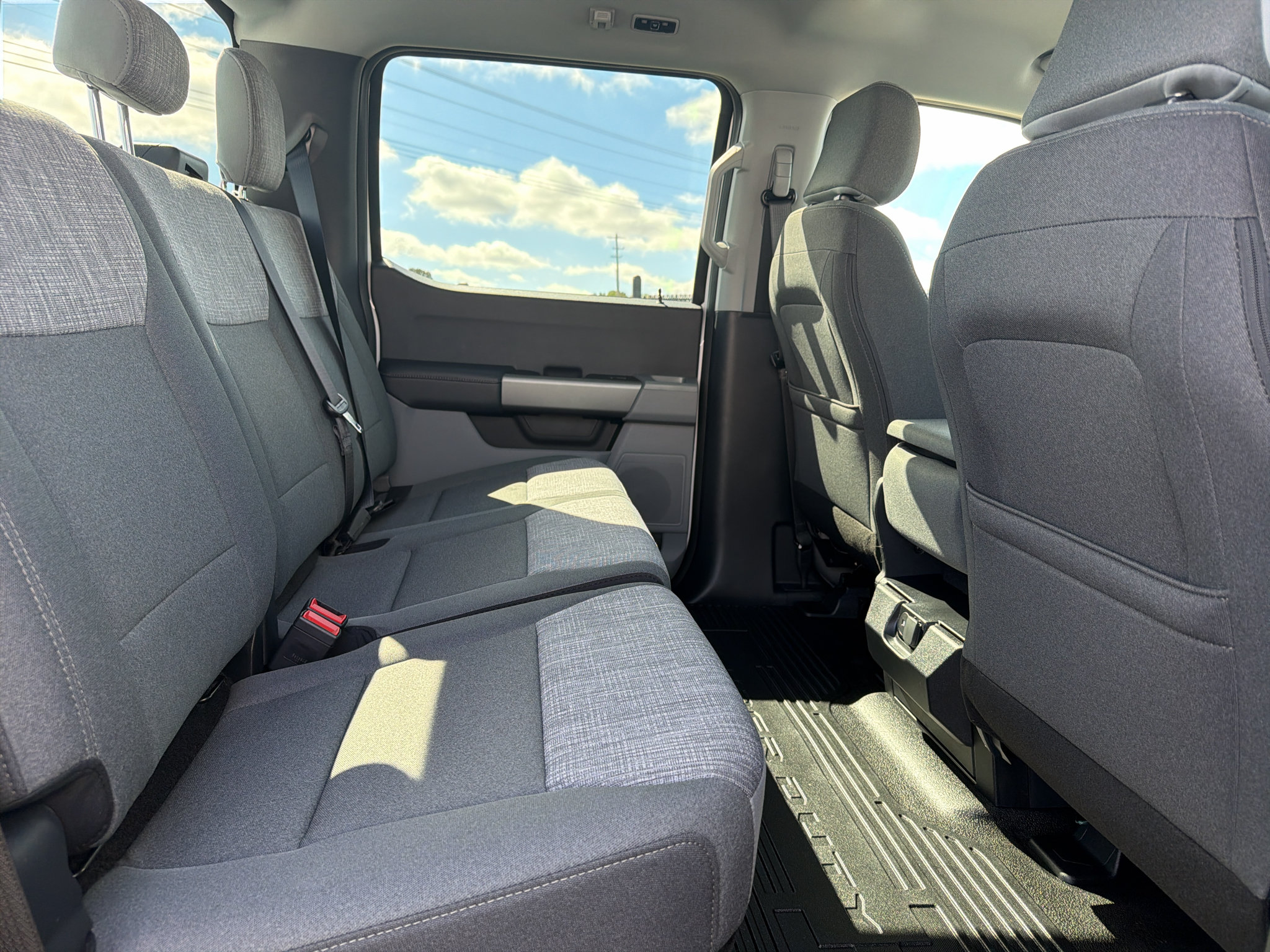 New 2027 Ford F250 XLT AWD/4WD image 23