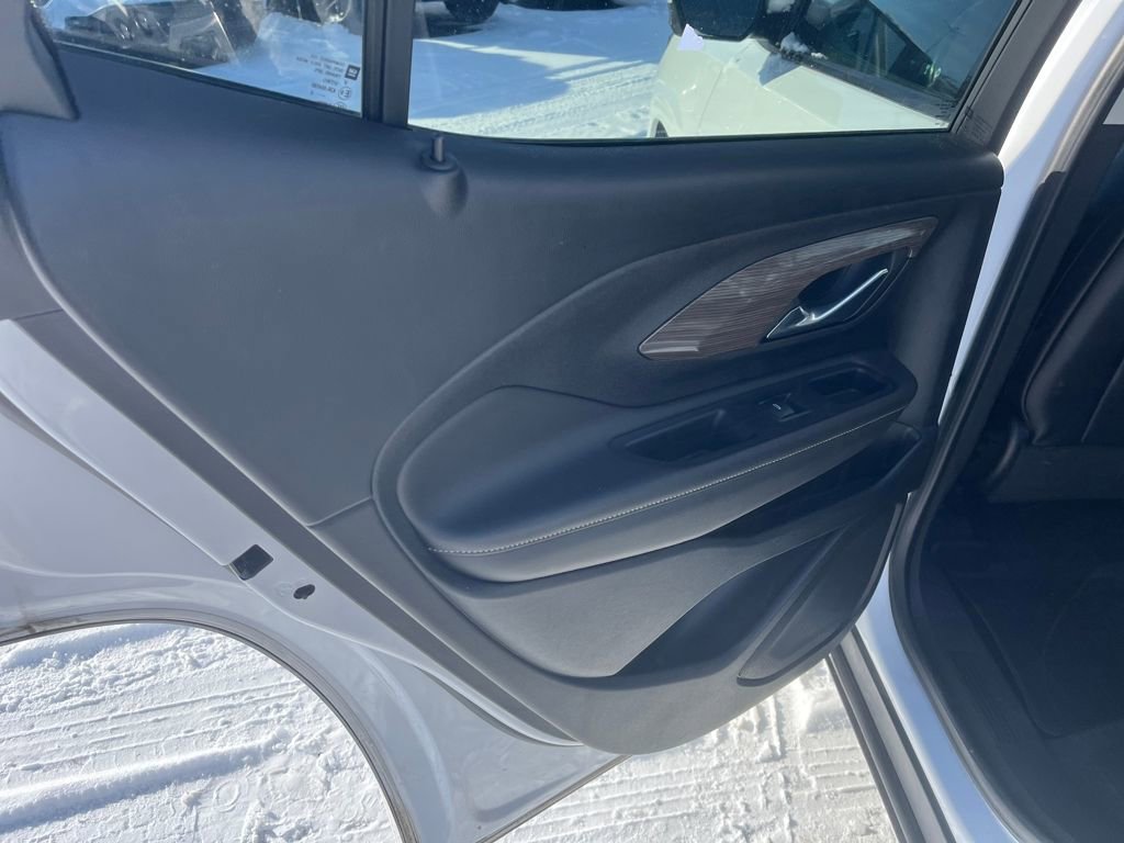 Used 2022 GMC Terrain Denali w/ Denali Premium Package image 22