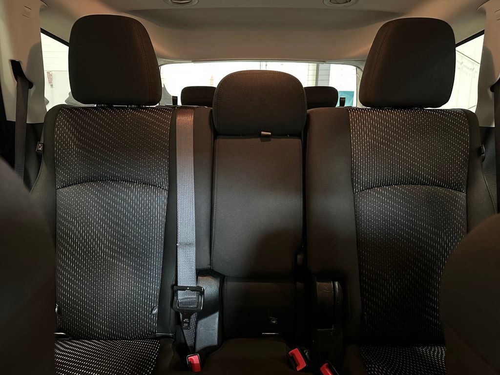 Used 2019 Dodge Journey SE FWD image 30