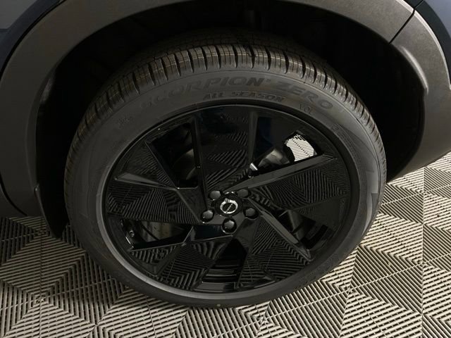 New 2026 Volvo XC40 B5 Ultra w/ Protection Package Premier image 39