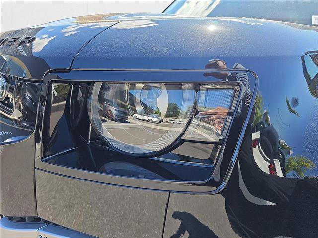 New 2025 Land Rover Defender 110 S image 30