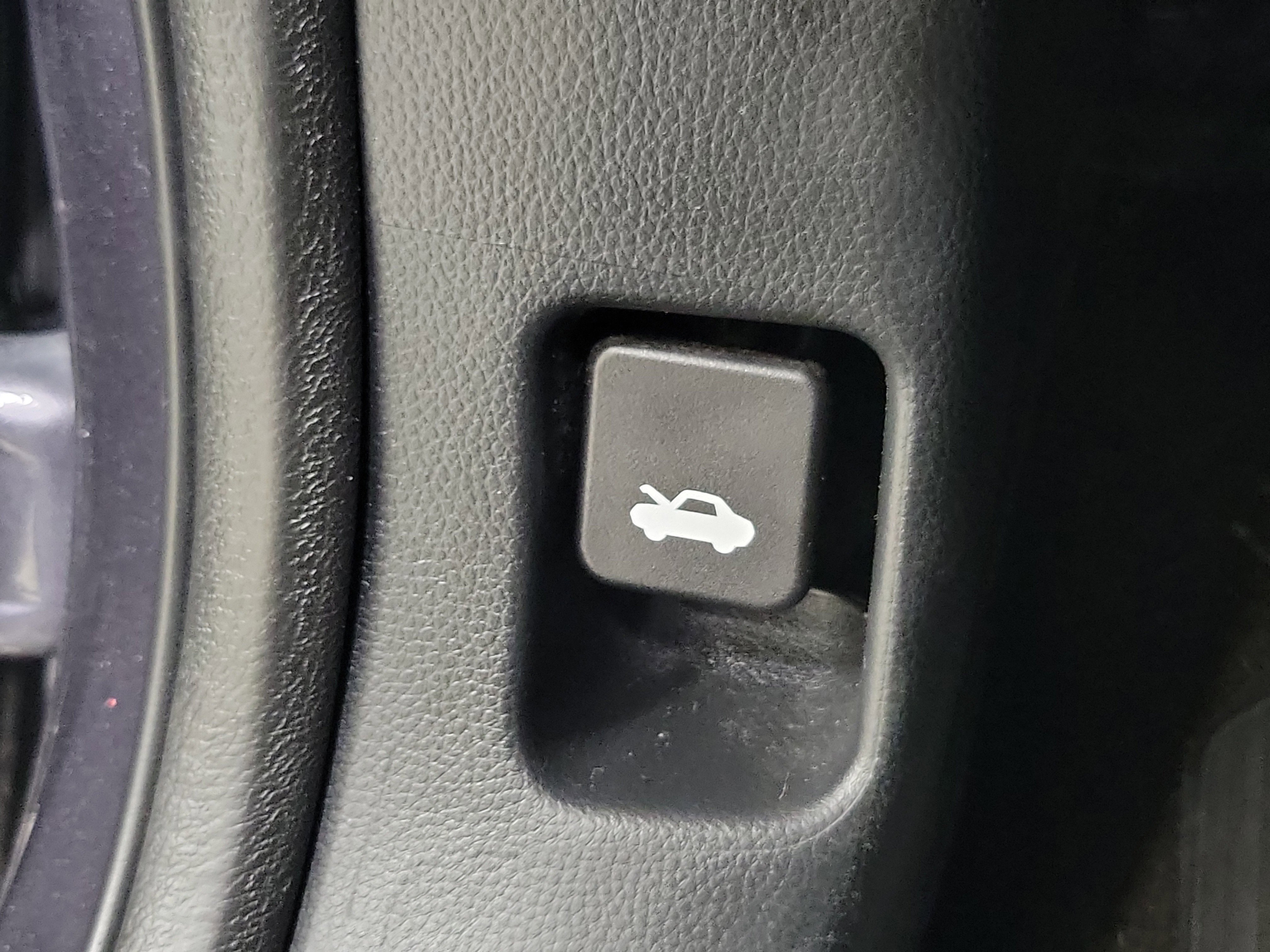 Used 2020 Honda Accord LX image 19