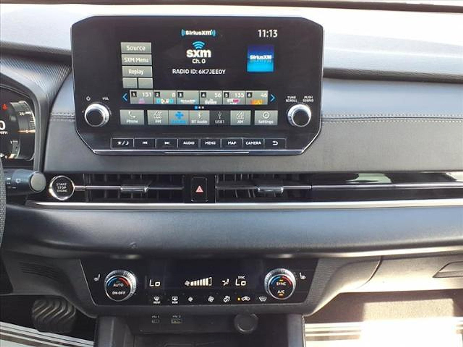 Used 2023 Mitsubishi Outlander SE Black Edition image 24