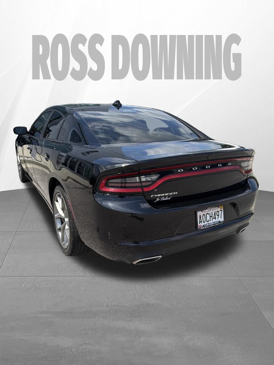 Used 2023 Dodge Charger SXT w/ Plus Group RWD image 4