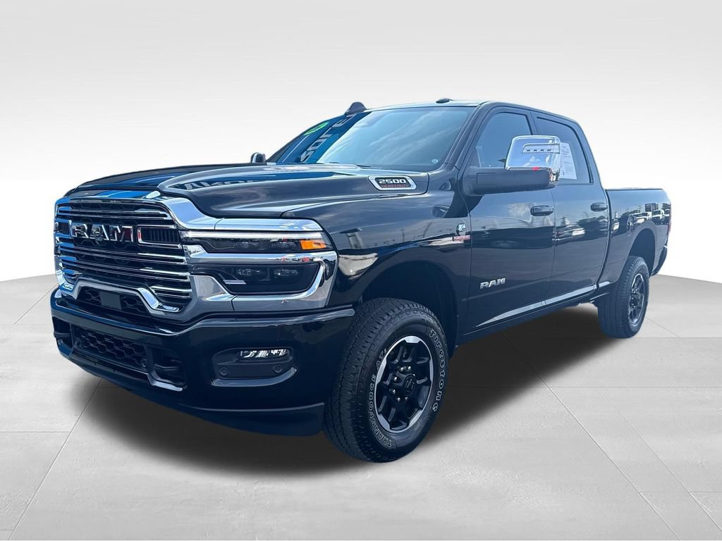 Used 2026 RAM 2500 Laramie AWD/4WD image 2