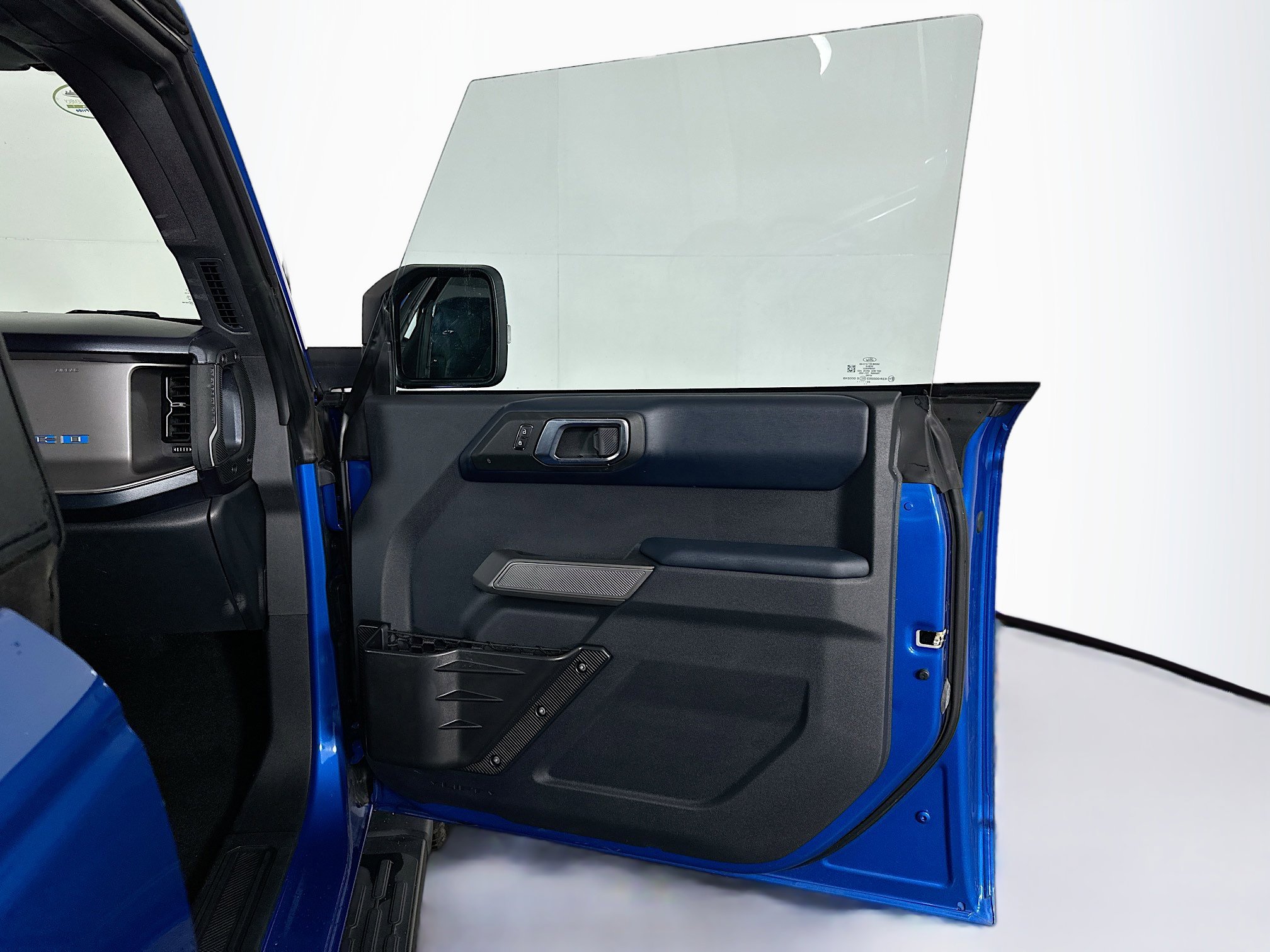 Used 2023 Ford Bronco Outer Banks image 31