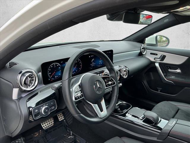 Used 2020 Mercedes-Benz A 220 4MATIC image 6