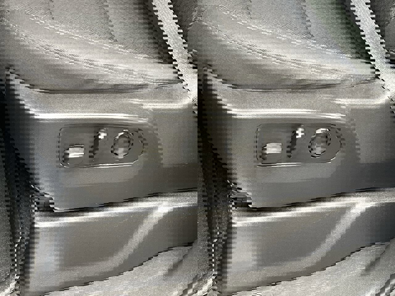 Certified 2023 GMC Sierra 1500 Elevation image 11