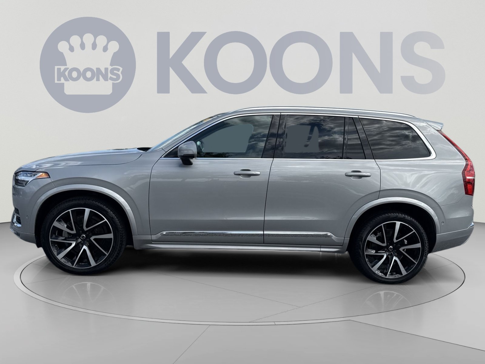 Used 2023 Volvo XC90 B6 Plus w/ Protection Package AWD/4WD image 2