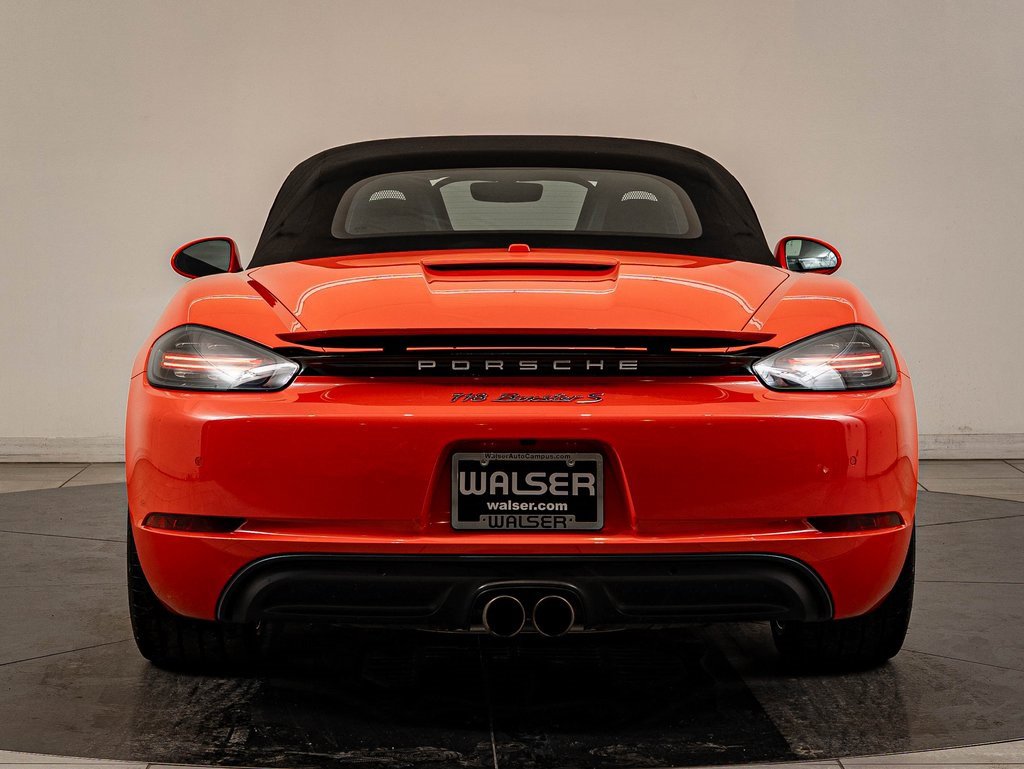 Used 2017 Porsche 718 Boxster S image 7