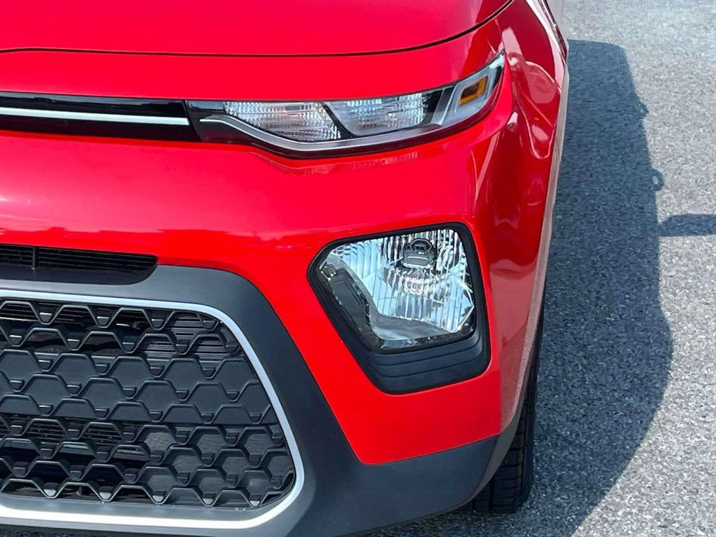 Used 2020 Kia Soul S FWD image 32