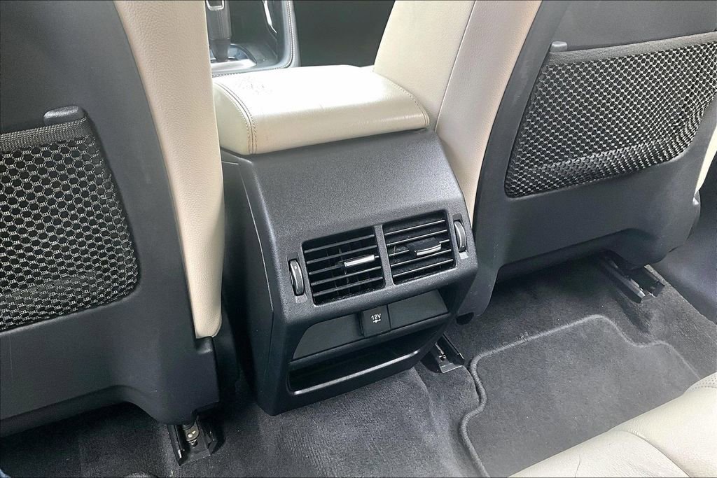 Used 2019 Jaguar E-PACE R-Dynamic S image 31