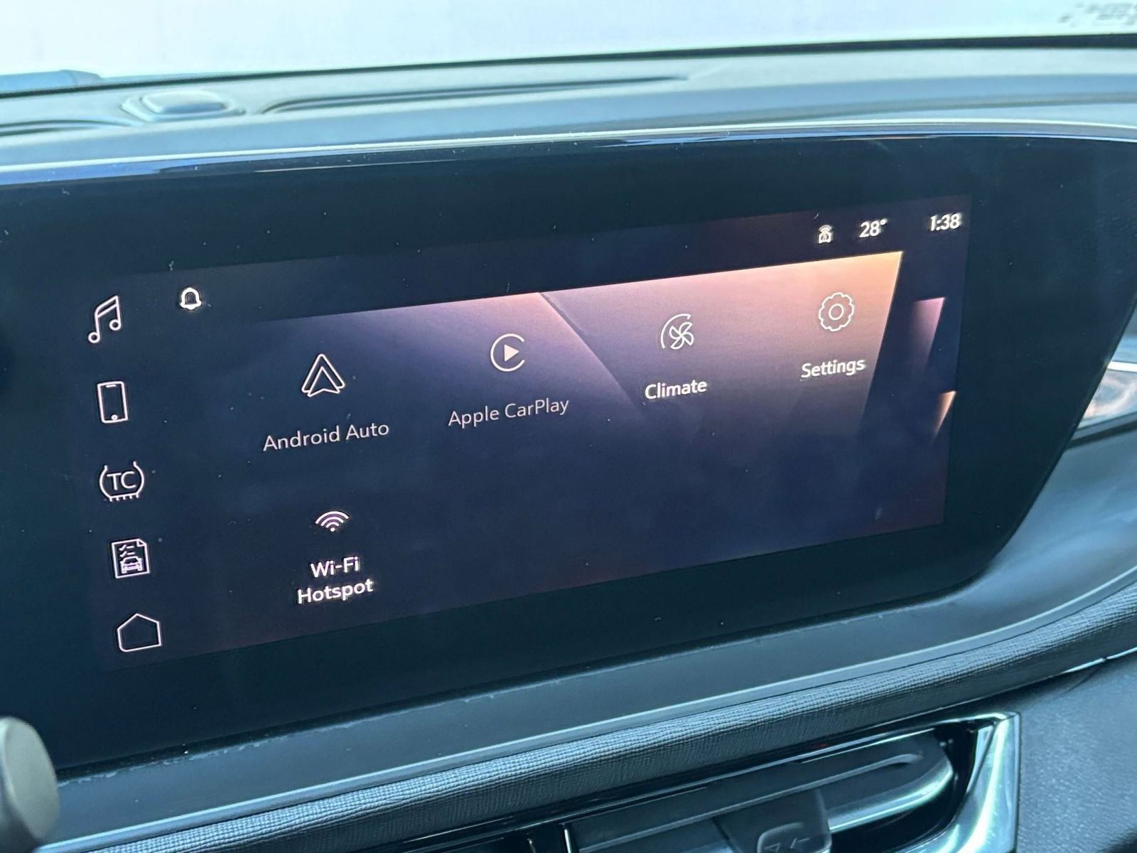 Used 2025 Buick Envista Sport Touring image 20