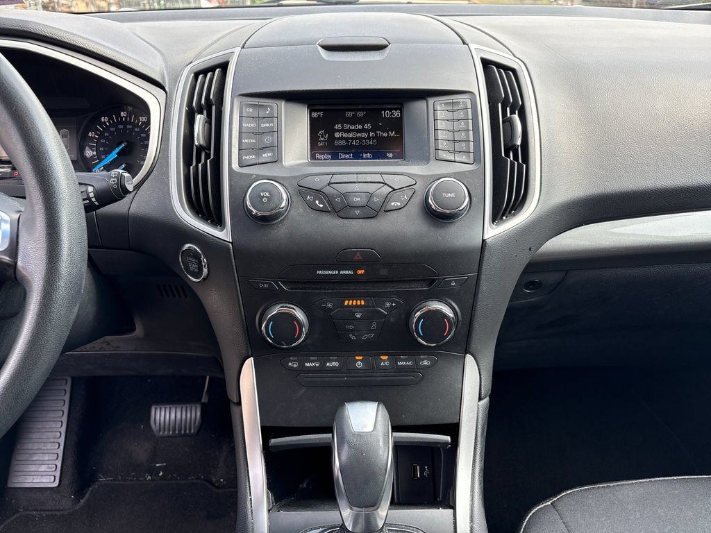 Used 2018 Ford Edge SEL AWD/4WD image 28