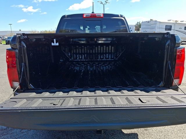 Used 2024 Chevrolet Colorado Z71 w/ Z71 Convenience Package 2 image 31