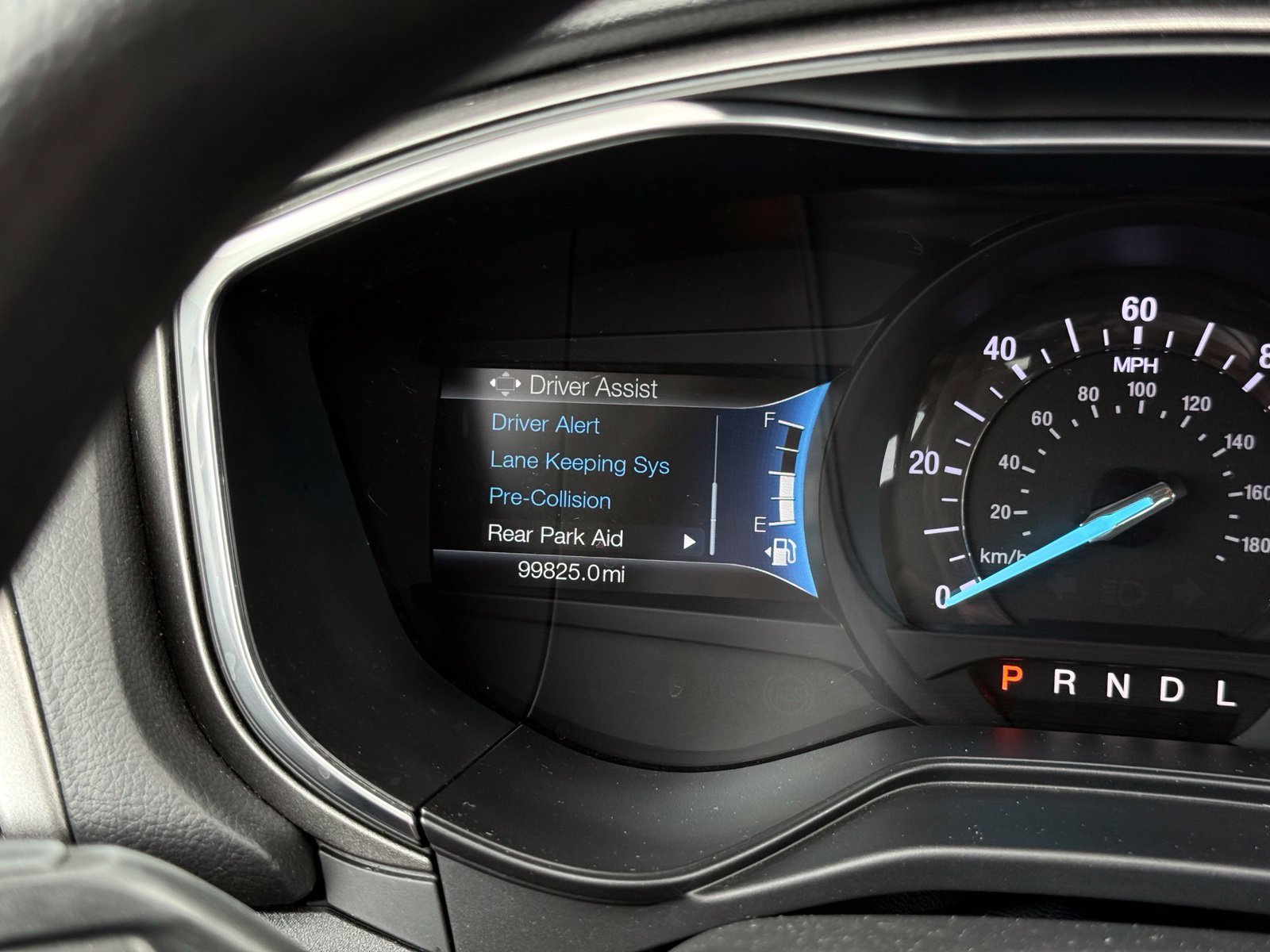 Used 2020 Ford Fusion SE FWD image 28