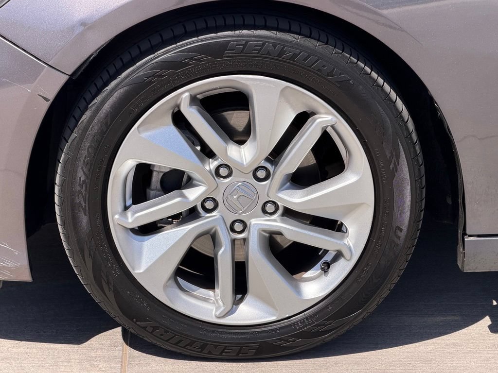Used 2018 Honda Accord LX image 6