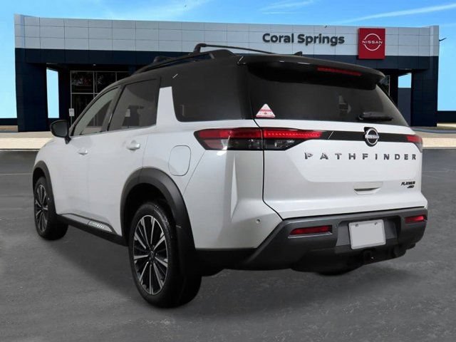 New 2026 Nissan Pathfinder Platinum w/ Cargo Package AWD/4WD image 3