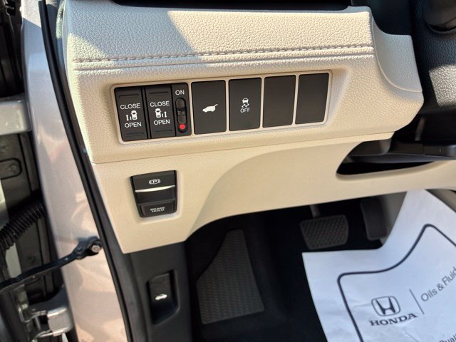 Certified 2026 Honda Odyssey EX-L image 10
