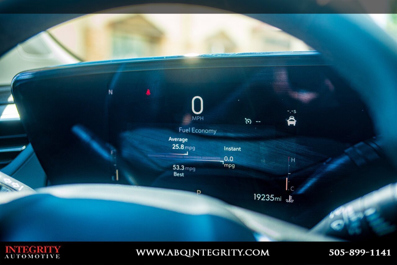 Used 2024 Buick Encore GX Sport Touring image 16