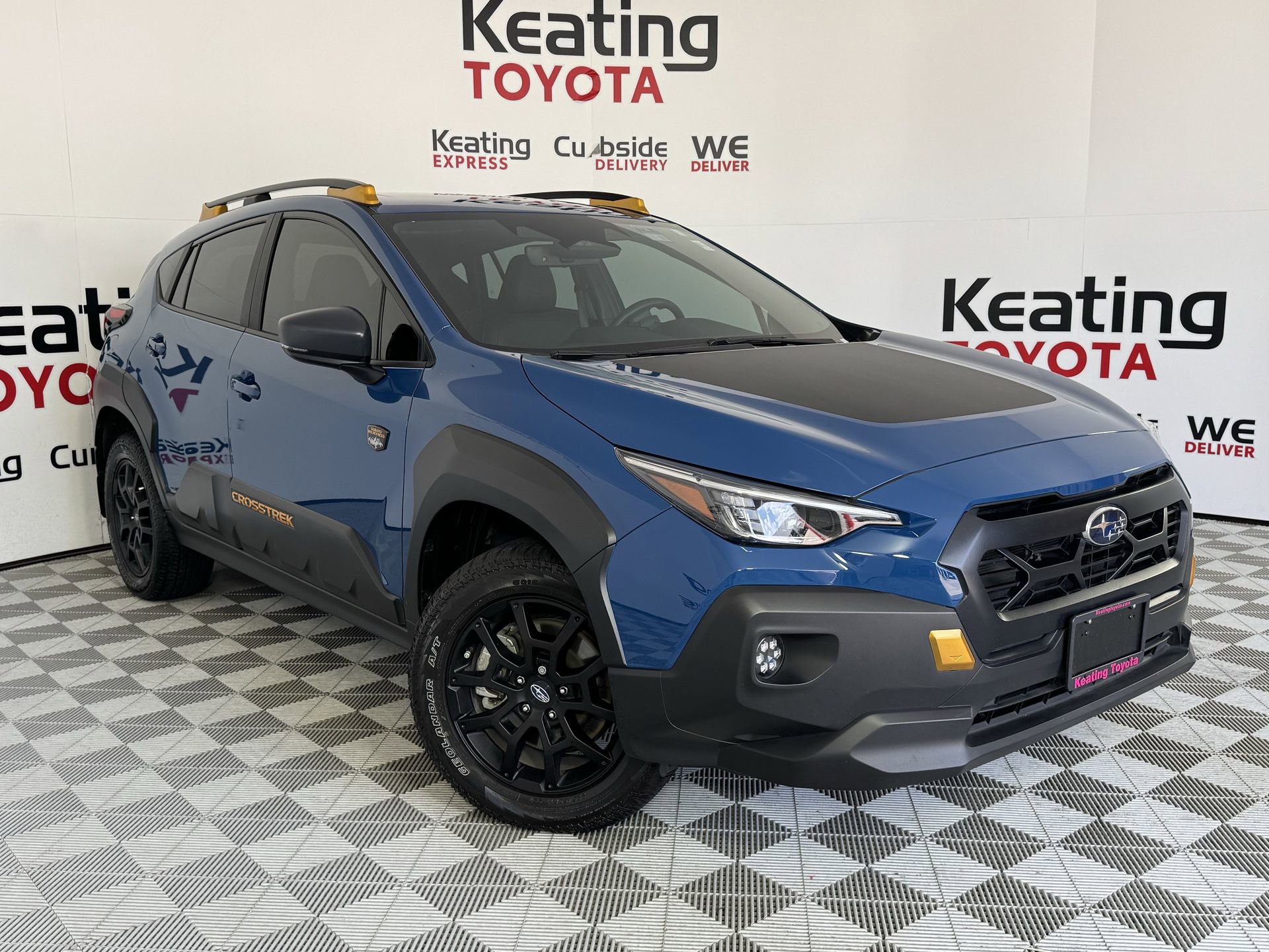 Used 2024 Subaru Crosstrek 2.5i Wilderness w/ Crosstrek Mirror Package AWD/4WD image 3