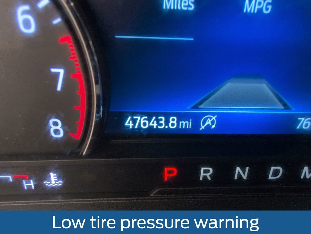 Used 2020 Ford Explorer XLT w/ Equipment Group 202A RWD image 26