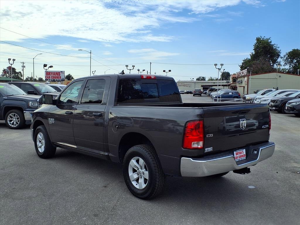 Used 2023 RAM 1500 Classic SLT w/ Trailer & Traction Group image 3