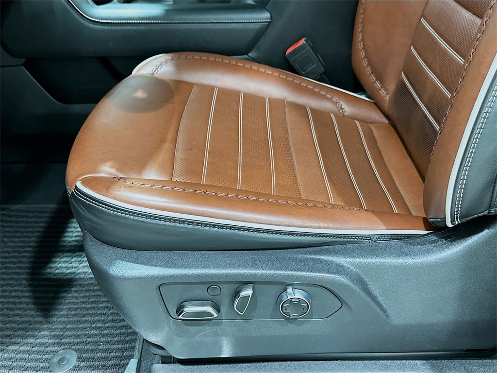 Used 2024 GMC Sierra 2500 Denali Ultimate image 20