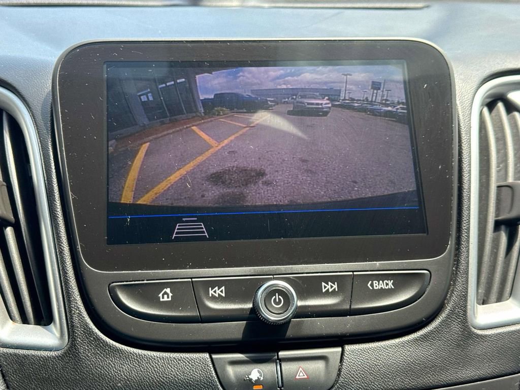 Used 2020 Chevrolet Malibu LS w/ LPO, Convenience Package 1 FWD image 26