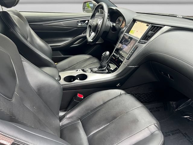 Used 2022 INFINITI Q60 3.0t Luxe w/ Essential Package RWD image 16