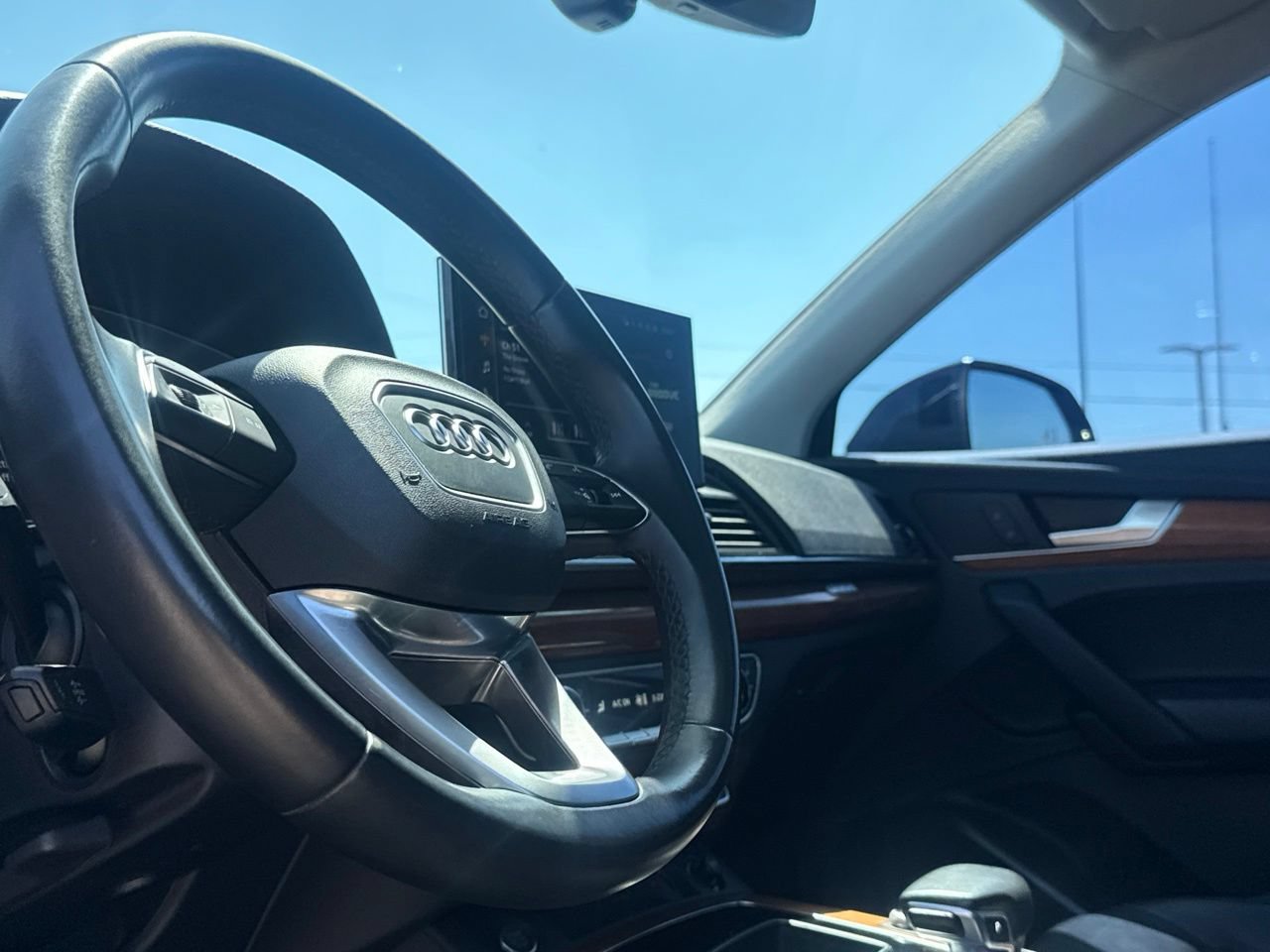 Used 2021 Audi Q5 2.0T Premium w/ Convenience Package AWD/4WD image 43