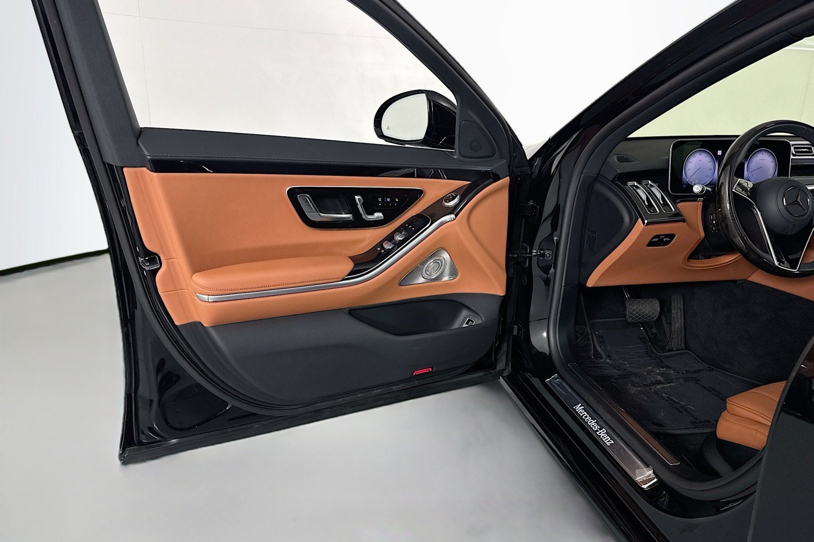 Certified 2026 Mercedes-Benz S 500 4MATIC image 23