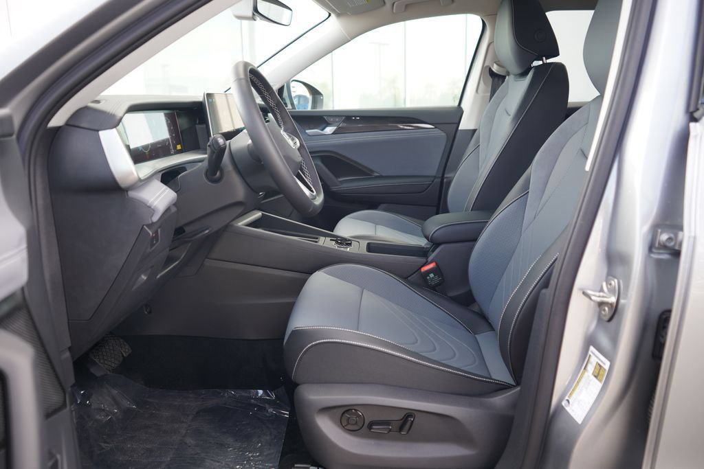 New 2026 Volkswagen Tiguan SE AWD/4WD image 6