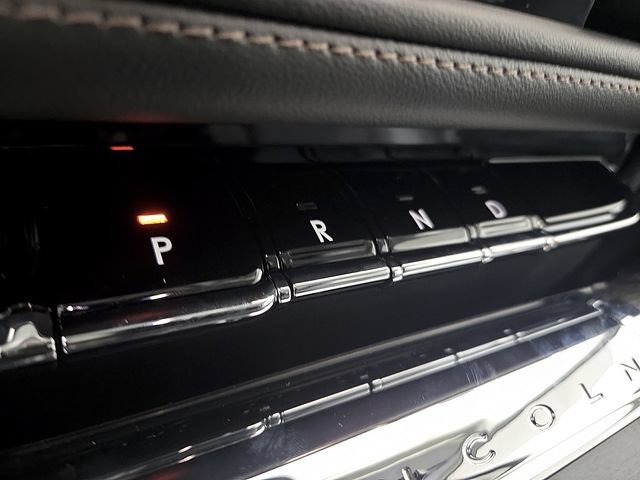 New 2026 Lincoln Aviator Reserve AWD/4WD image 15